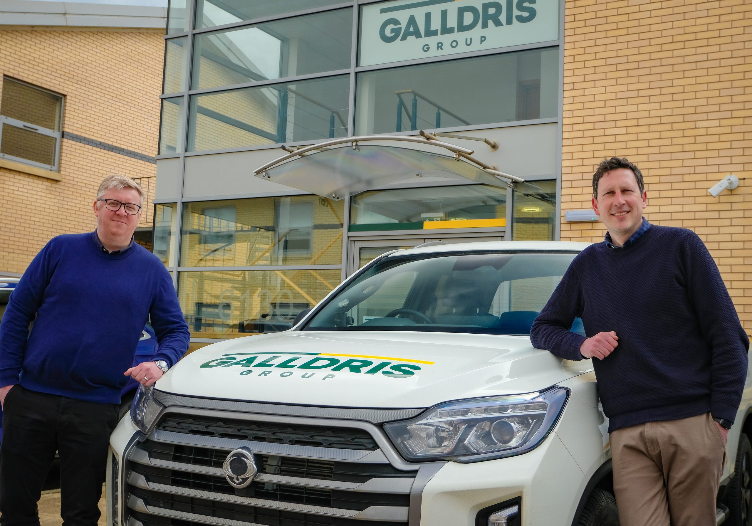 Simon Walker, Senior Commercial Manager & Richard Watkins Contracts Director – Midlands & HS2