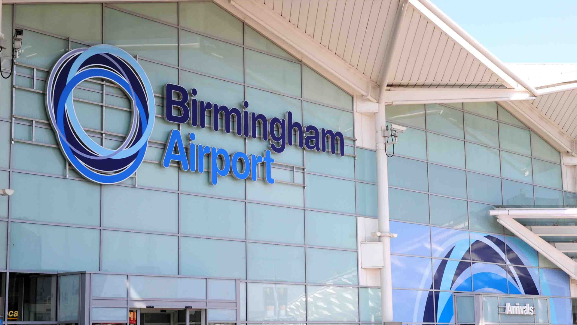 Image of Terminal Frontage at Birmingham Airport 
